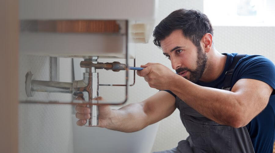 Professional sink repair services in Senatobia, MS